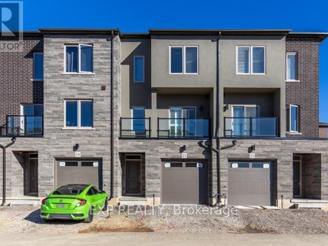 apartment at 21 BAYBERRY LANE