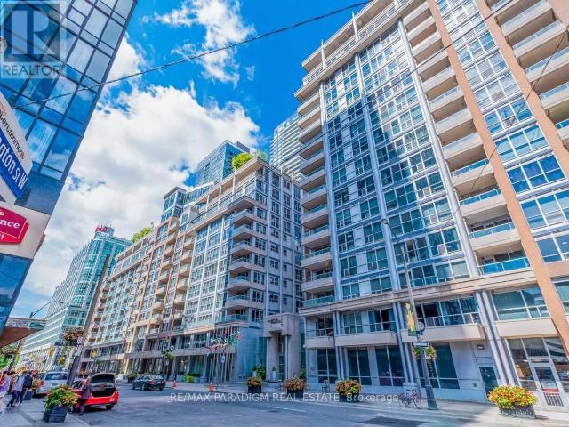apartment at 228 – 250 WELLINGTON STREET W