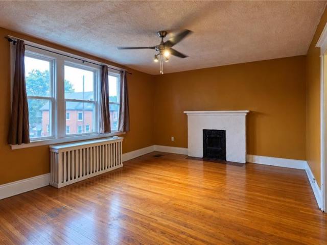 apartment at 229 HESS Street S Unit# 4, Hamilton, Ontario, L8P3P3