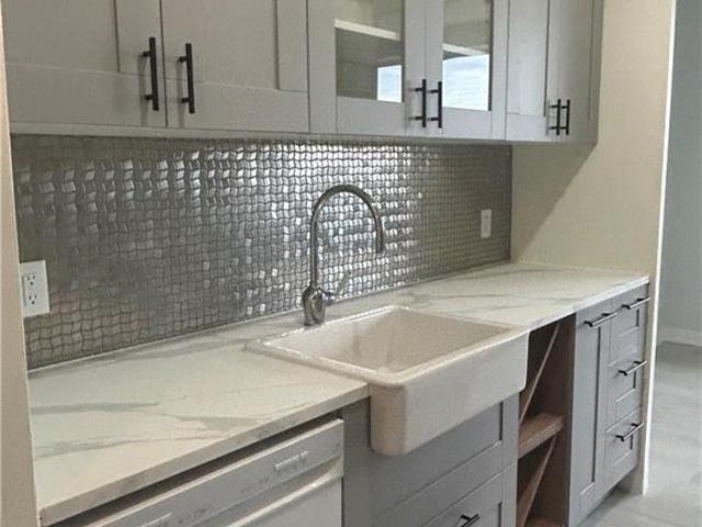 apartment at 222 CONCESSION Street Unit# 505, Hamilton, Ontario, L9A1B1