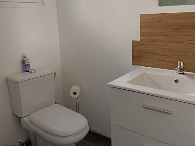 apartment at 23500 FELLETIN
