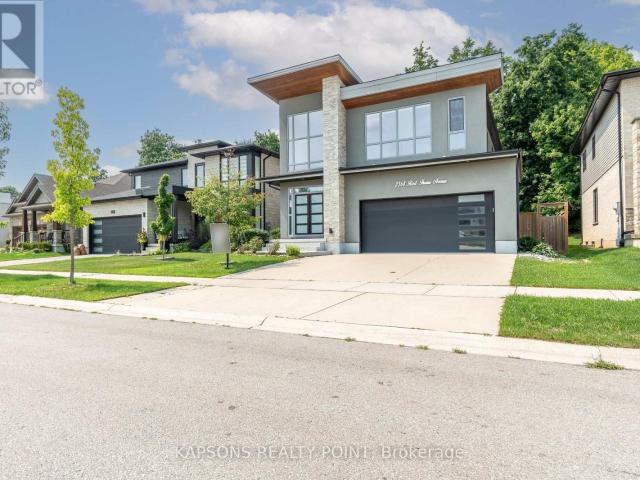 apartment at 2368 RED THORNE AVENUE, London South, Ontario, N6P0E8