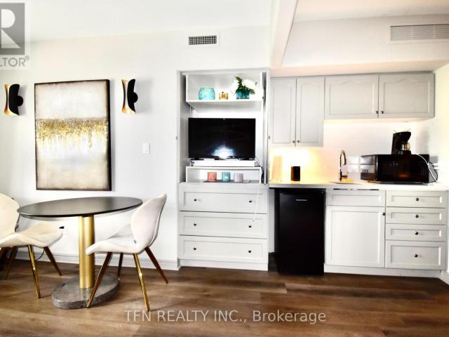 apartment at 2498 1 90 HIGHLAND DRIVE, Oro Medonte, Ontario, L0L2L0