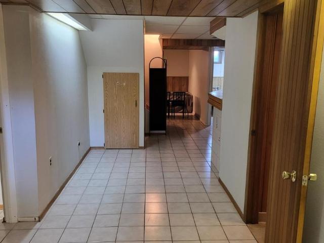 apartment at 2498 PRIVET CRES CRESCENT, Mississauga, Ontario, L5B2S4