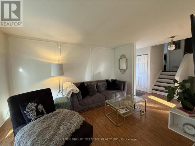 apartment at 24 FROST TRAIL, Barrie, Ontario, L4N4X1