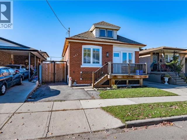 apartment at 257 TRAGINA Avenue N, Hamilton, Ontario, L8H5C9