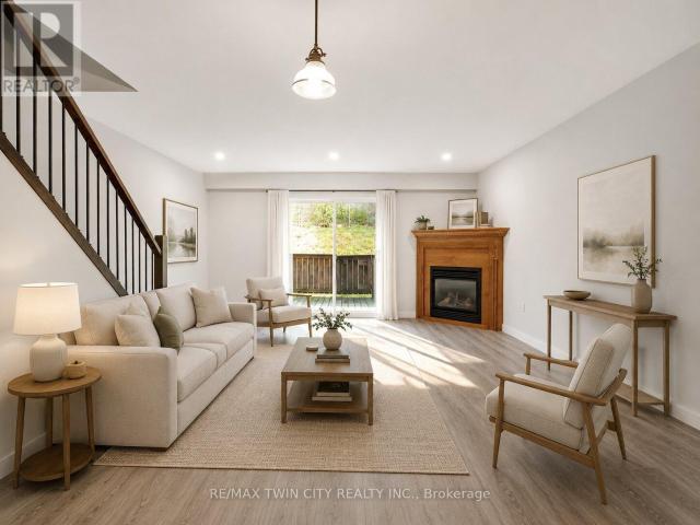 apartment at 25 162 JANSEN AVENUE, Kitchener, Ontario, N2A2L7