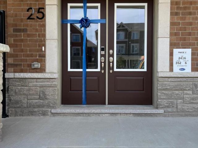 apartment at 25 CULLINGTREE PLACE