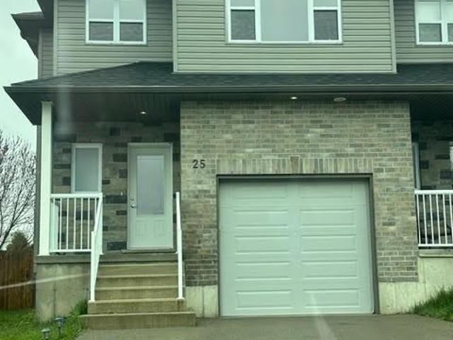 apartment at 25 KENDELL Lane Unit# Upper