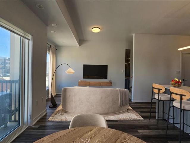 apartment at 25 PALACE Street Unit# 390, Kitchener, Ontario, N2E3M6