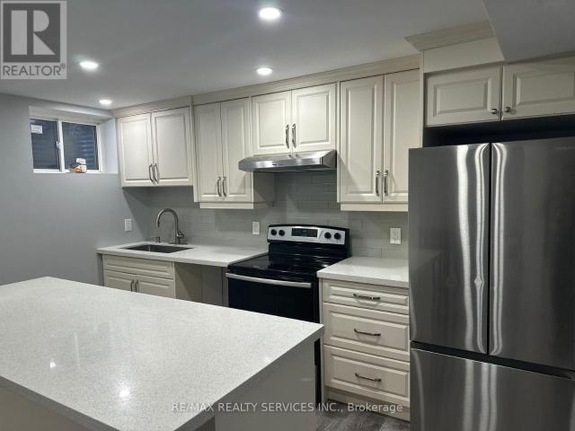 apartment at 266 DOUGALL AVENUE
