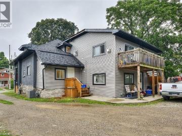 Apartment for rent in Galt, Ontario - Patio