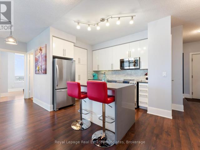 apartment at 2604 330 BURNHAMTHORPE ROAD W, Mississauga, Ontario, L5C4P4