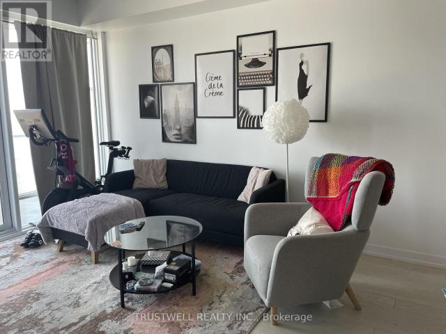 apartment at 2605 – 488 UNIVERSITY AVENUE