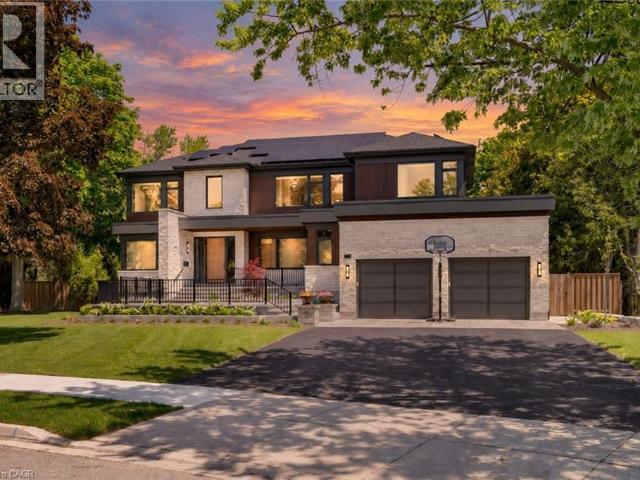 apartment at 26 GOLFVIEW Place, Kitchener, Ontario, N2M2Y2