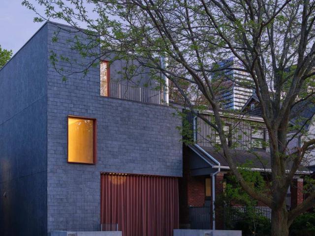 apartment at 275 KEEWATIN AVENUE