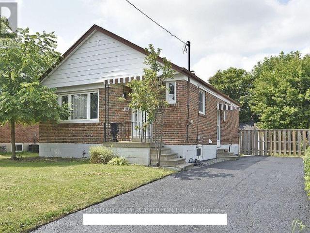 apartment at 270 WILSON ROAD S