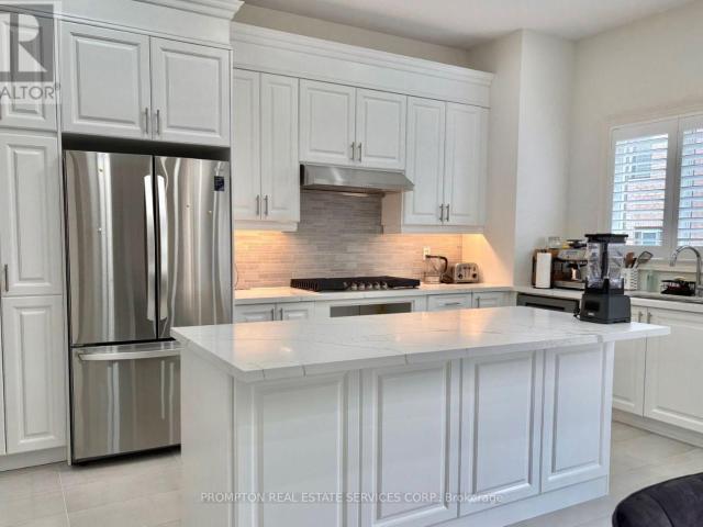 apartment at 27 CURRENT DRIVE, Richmond Hill, Ontario, L4S0M6