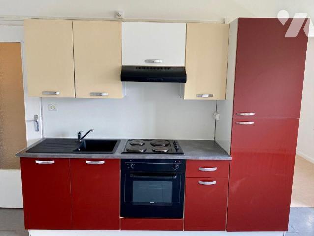 Apartment at 27 Pont Audemer, PONT AUDEMER, 27500, France