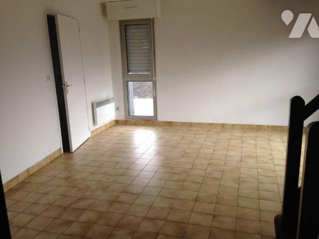 Apartment at 27 Pont de l'Arche, PONT DE L ARCHE, 27340, France
