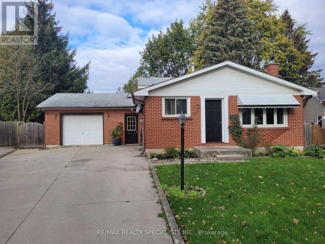 apartment at 27 TOULON CRESCENT, London East, Ontario, N5V1J4