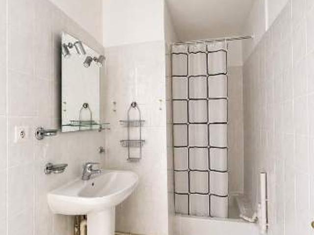 Apartment at 28 Chartres, CHARTRES, 28000, France