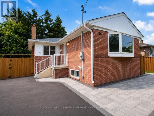 apartment at 28 ERINGATE DRIVE, Toronto, Ontario, M9C3Y7