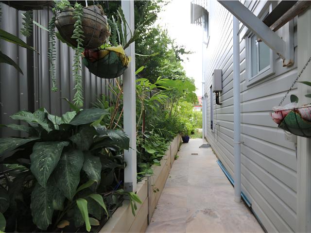 apartment at 2/98 School Road, Yeronga