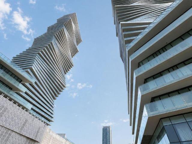 apartment at 2904 3900 CONFEDERATION PARKWAY, Mississauga, Ontario, L5B0M3