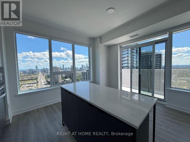apartment at 2905 5105 HURONTARIO STREET, Mississauga, Ontario, L4Z0C9