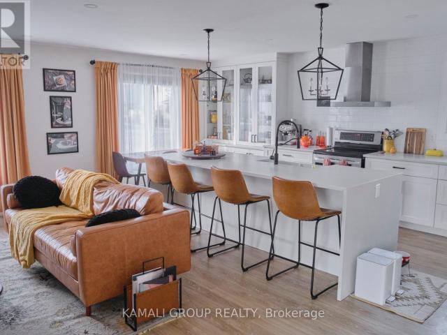 apartment at 29 1/2 GRAPEVIEW DRIVE, St. Catharines, Ontario, L2S2W4