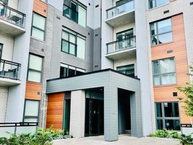 apartment at 29 95 DUNDAS STREET W, Oakville, Ontario, L6M5N4