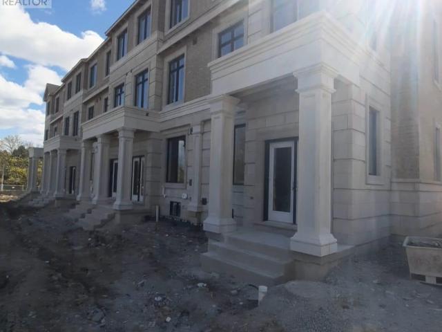 apartment at 29 RUBY WAY, Whitby, Ontario, L1N0R5