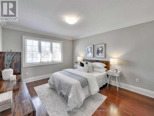 apartment at 2 40 HARROW DRIVE, Toronto, Ontario, M6M2X3