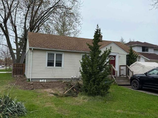apartment at 2 41 BEAMER AVENUE, St. Catharines, Ontario, L2M2L6