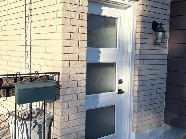 apartment at 2 63 CHAMPLAIN AVENUE, Hamilton, Ontario, L8G2H5