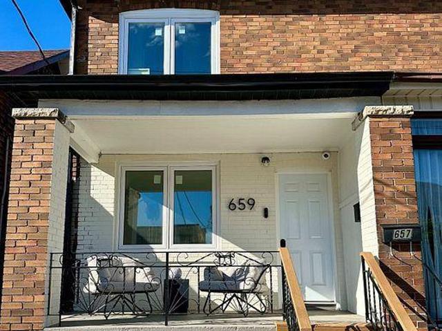 apartment at 2 – 659 VAUGHAN ROAD