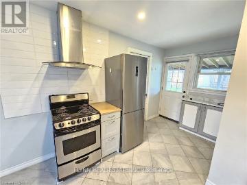 apartment at 2 99 GOLDEN BOULEVARD, Welland, Ontario, L3B1H8