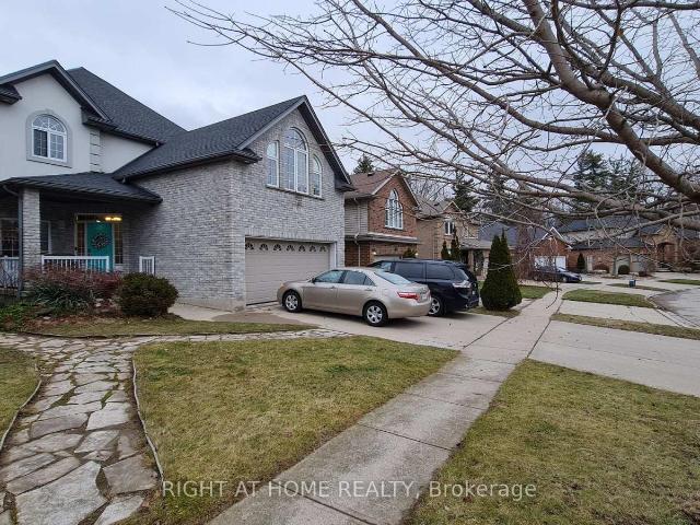 apartment at 2 172 LENA CRESCENT, Cambridge, Ontario, N1R8P6