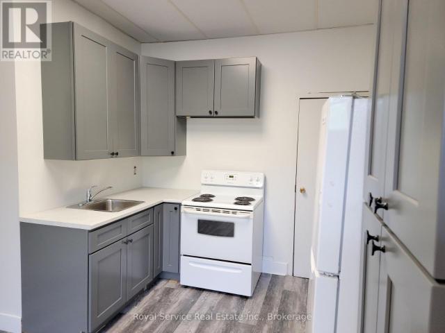 apartment at #2 18 WALTON STREET, Port Hope, Ontario, L1A1M9