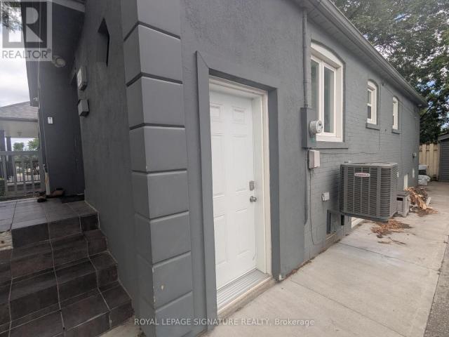 apartment at 2 2159 KIPLING AVENUE, Toronto, Ontario, M9W4K7