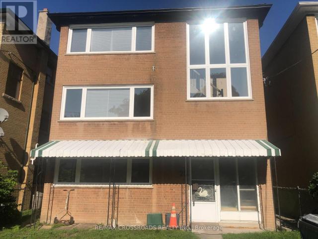 apartment at 2 – 25 GLENSIDE AVENUE
