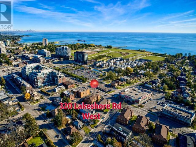 apartment at 2 320 LAKESHORE ROAD, Mississauga, Ontario, L5H1G8
