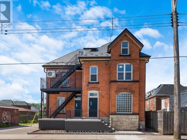apartment at #2 – 388 WILSON STREET
