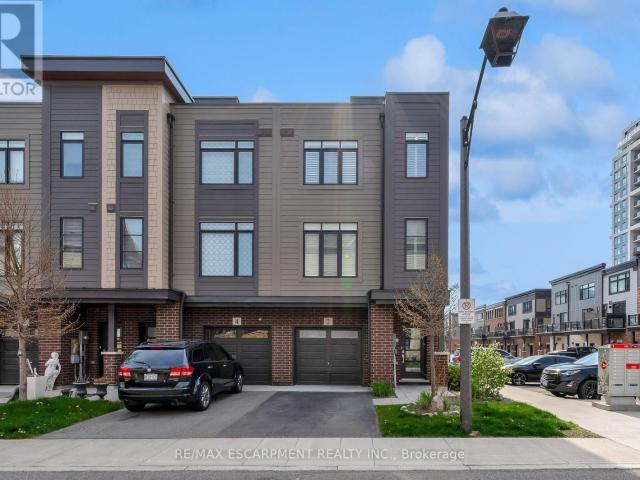 apartment at 2 WATERVIEW LANE, Grimsby, Ontario, L3M0H2