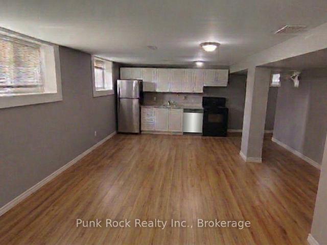 apartment at 2 BSMT 26 CUNDLES ROAD E, Barrie, Ontario, L4M2Z5