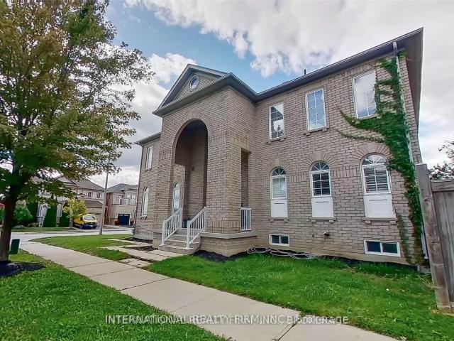 apartment at 2 DOLCE CRESCENT, Vaughan, Ontario, L4H3C7