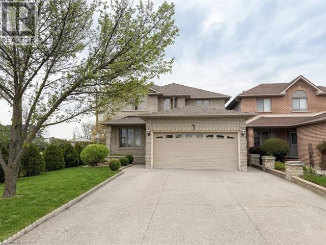 apartment at 2 PINERIDGE Drive, Hamilton, Ontario, L9A5K2