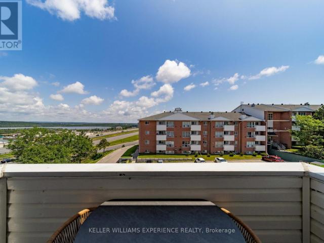 apartment at 304 120 BELL FARM ROAD, Barrie, Ontario, L4M6J2