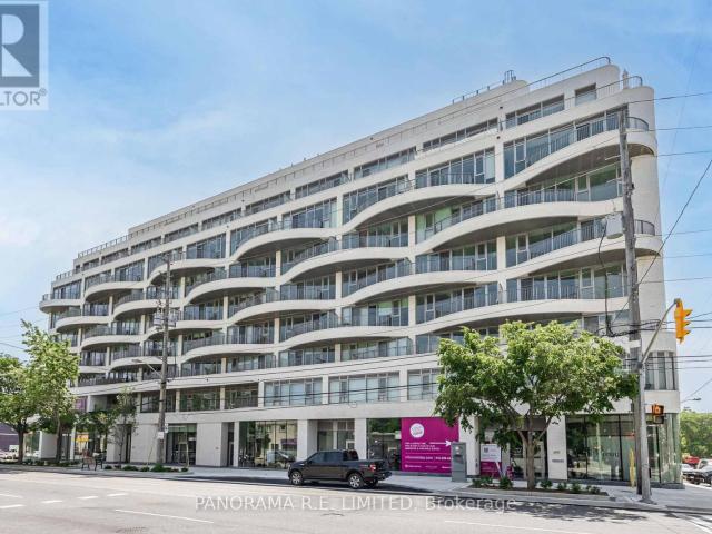 apartment at 305 – 689 THE QUEENSWAY